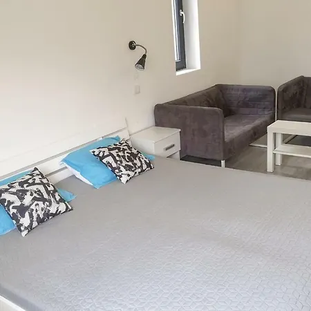 Six Bedroom Holiday In Ferienhaus *